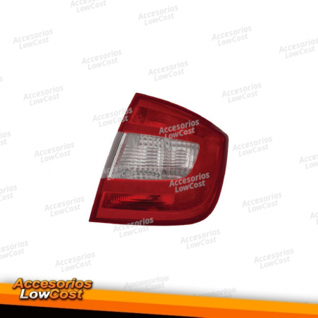 FAROL TRASEIRO DIREITO PARA SKODA RAPID (12-19)